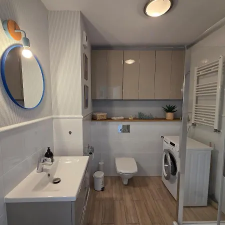 350m Od Plazy Apartman *